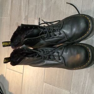 Dr martens fur lined